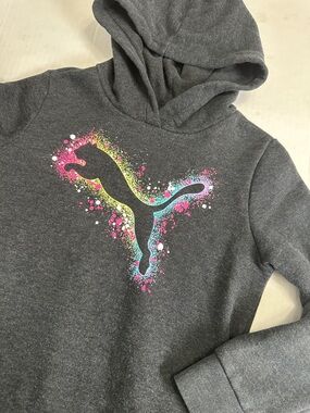 PUMA Gray Hooded Pullover Hoodie Sweater Pockets Youth Girls Small 7/8